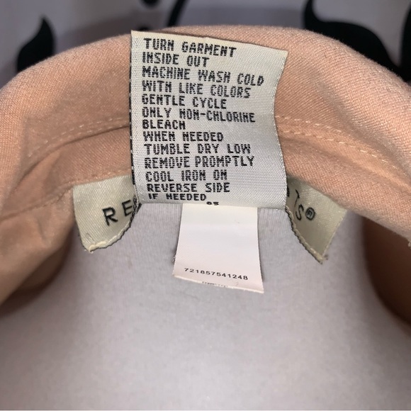 Requirements Size Small Women's Tan Faux Suede (ultra suede) Unlined Blazer - Picture 7 of 7